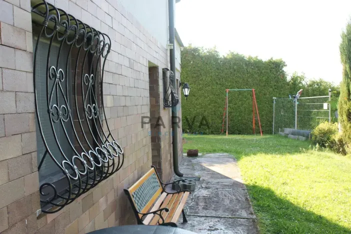 Prodej rodinného domu, Kamenec, 250 m2