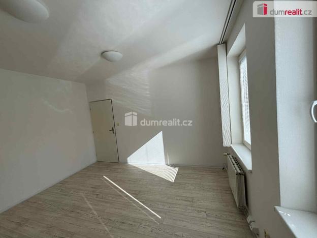 Pronájem bytu 1+1, Luhačovice, Masarykova, 33 m2