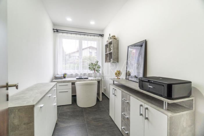 Prodej rodinného domu, Rožmitál pod Třemšínem - Zalány, 180 m2