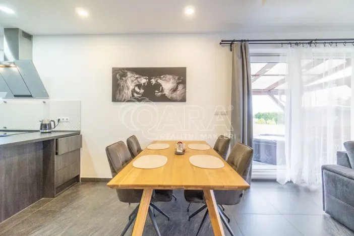 Prodej rodinného domu, Rožmitál pod Třemšínem - Zalány, 180 m2