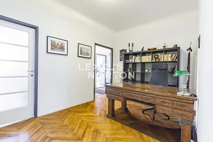 Pronájem bytu 3+1, Praha - Smíchov, Štefánikova, 90 m2