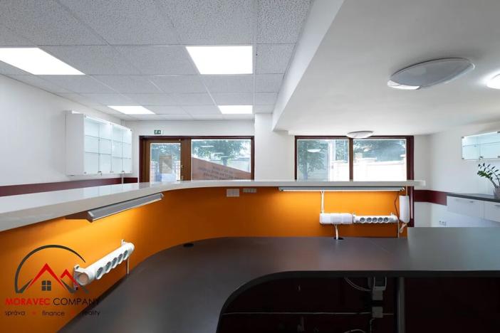 Pronájem obchodního prostoru, Ostrava, 160 m2