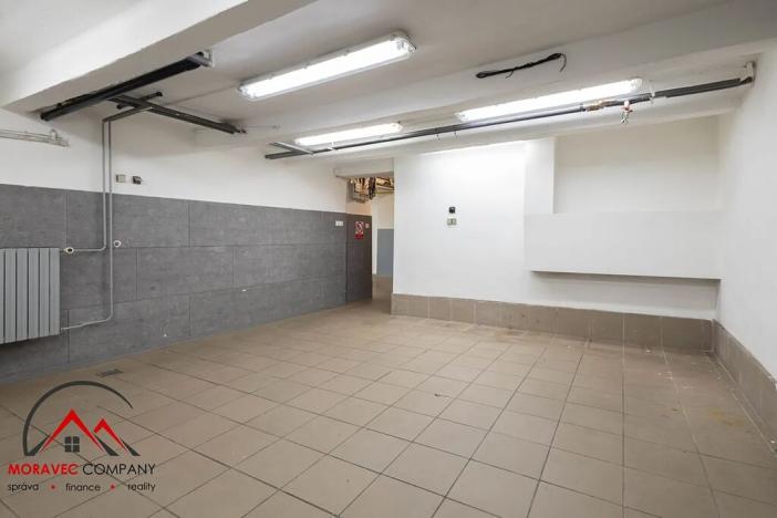 Pronájem obchodního prostoru, Ostrava, 160 m2