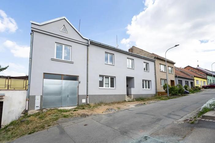 Prodej činžovního domu, Brno, Zezulova, 256 m2