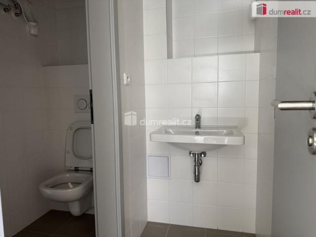 Pronájem skladu, Otrokovice - Kvítkovice, Bartošova, 280 m2