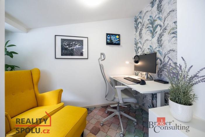 Prodej bytu 4+kk, Praha - Hrdlořezy, Českobrodská, 93 m2