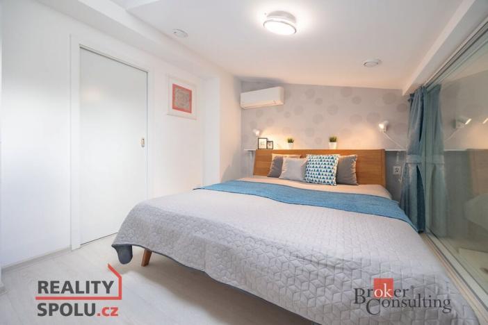 Prodej bytu 4+kk, Praha - Hrdlořezy, Českobrodská, 93 m2