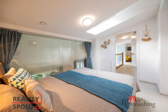 Prodej bytu 4+kk, Praha - Hrdlořezy, Českobrodská, 93 m2