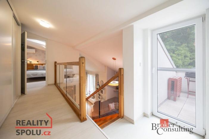 Prodej bytu 4+kk, Praha - Hrdlořezy, Českobrodská, 93 m2