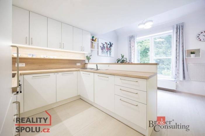 Prodej bytu 4+kk, Praha - Hrdlořezy, Českobrodská, 93 m2