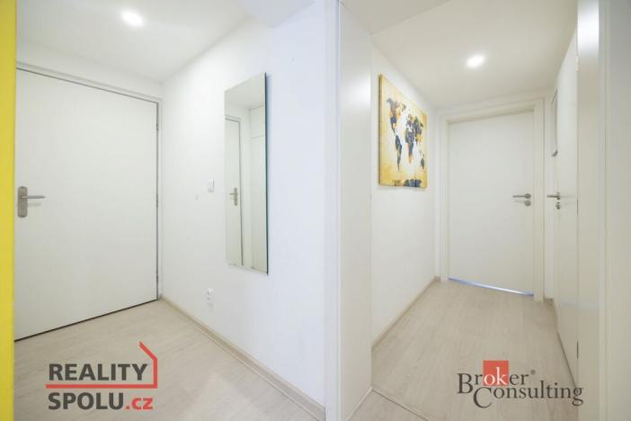 Prodej bytu 4+kk, Praha - Hrdlořezy, Českobrodská, 93 m2