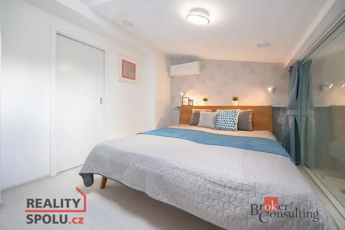 Prodej bytu 4+kk, Praha - Hrdlořezy, Českobrodská, 93 m2