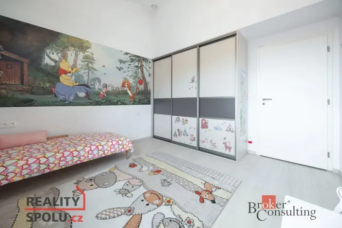 Prodej bytu 4+kk, Praha - Hrdlořezy, Českobrodská, 93 m2