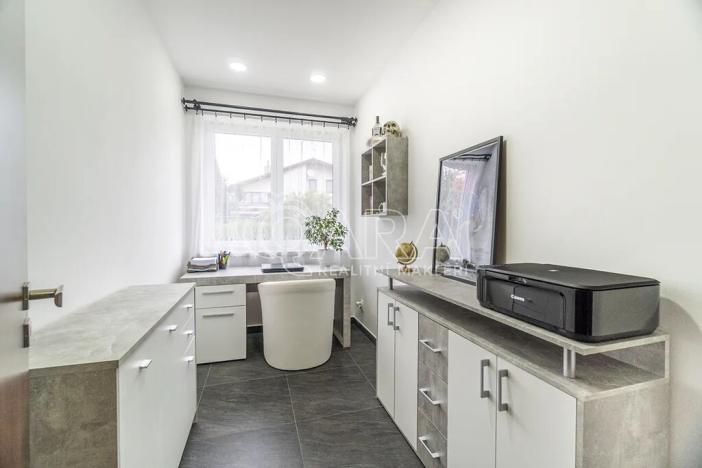 Prodej rodinného domu, Rožmitál pod Třemšínem, 180 m2