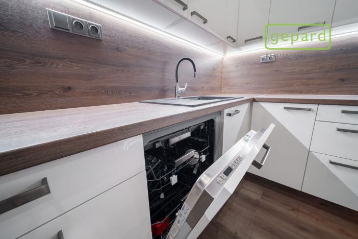 Prodej bytu 2+1, Hradec Králové, Buzulucká, 75 m2