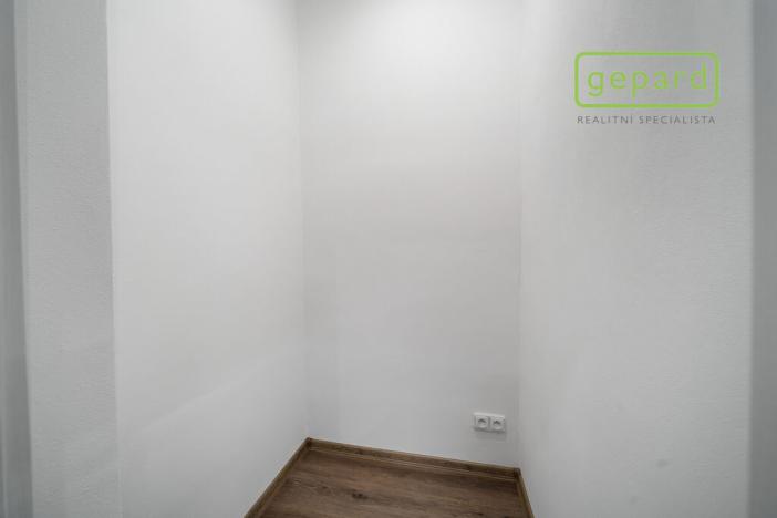 Prodej bytu 2+1, Hradec Králové, Buzulucká, 75 m2