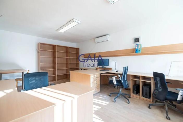 Prodej kanceláře, Vacenovice, Dolní Konec, 692 m2