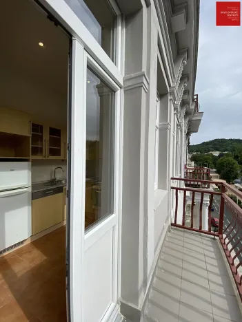 Prodej bytu 2+1, Mariánské Lázně, Hlavní třída, 56 m2