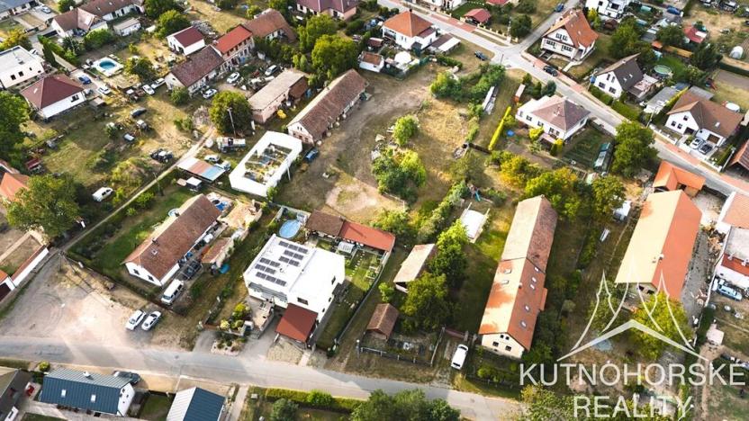 Prodej pozemku pro bydlení, Kunětice, 932 m2