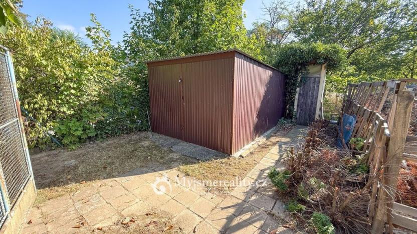 Prodej zahrady, Dobšice, 1399 m2