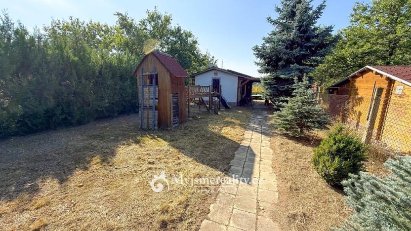 Prodej zahrady, Dobšice, 1399 m2