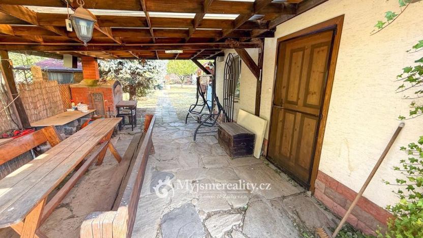 Prodej zahrady, Dobšice, 1399 m2