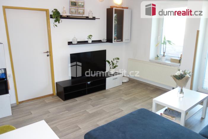 Pronájem bytu 3+1, Dubňany, Nám. 15.dubna, 55 m2