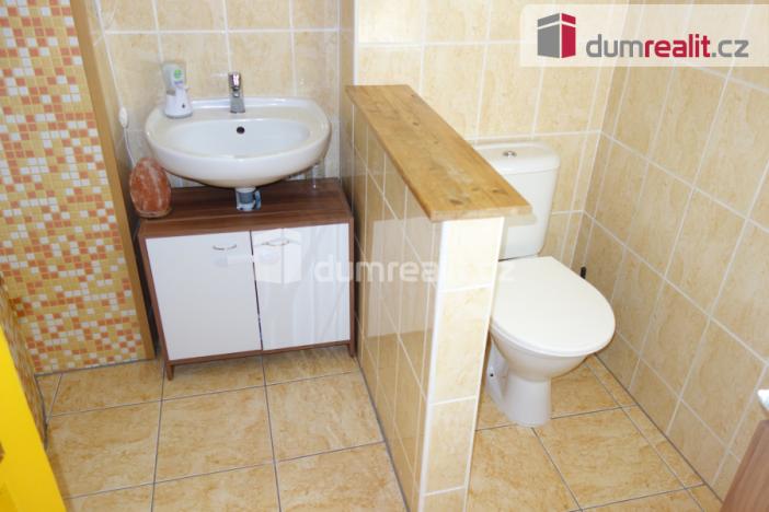 Pronájem bytu 3+1, Dubňany, Nám. 15.dubna, 55 m2