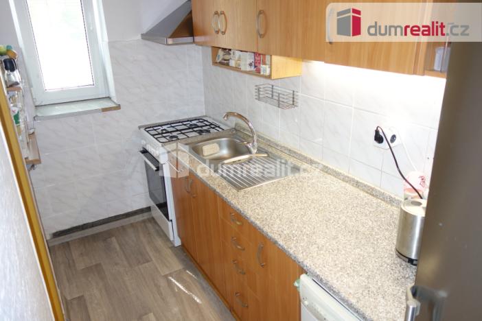 Pronájem bytu 3+1, Dubňany, Nám. 15.dubna, 55 m2