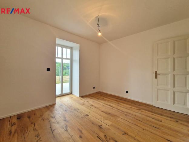 Pronájem bytu 3+1, Praha - Braník, Branická, 192 m2