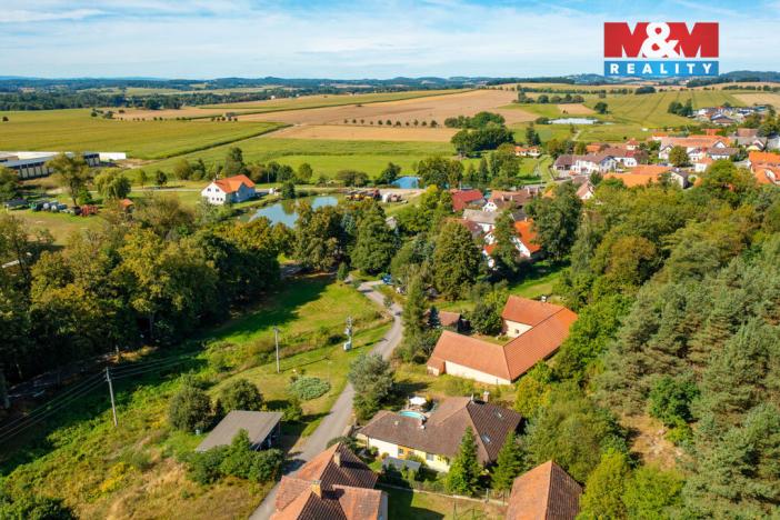 Prodej rodinného domu, Hajany, 285 m2