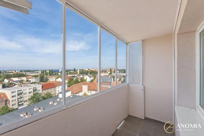 Pronájem bytu 1+1, Hodonín, Národní třída, 37 m2