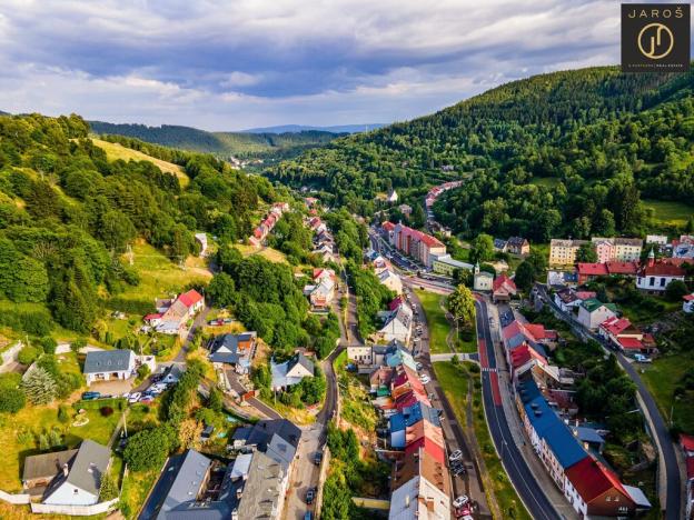 Prodej bytu 2+kk, Jáchymov, náměstí Republiky, 54 m2