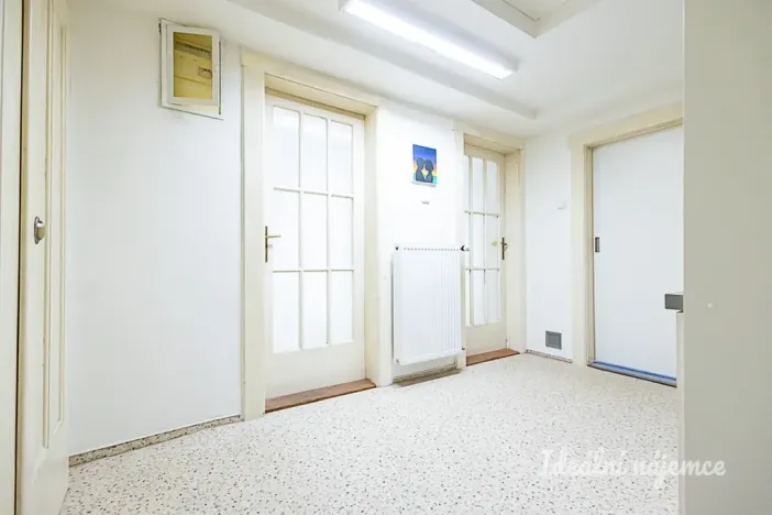 Pronájem bytu 2+kk, Praha - Libeň, Pivovarnická, 49 m2