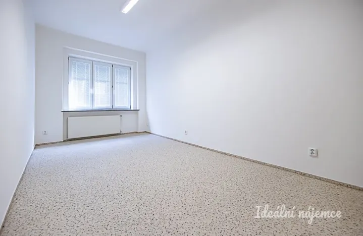 Pronájem bytu 2+kk, Praha - Libeň, Pivovarnická, 49 m2