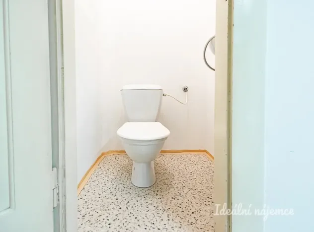 Pronájem bytu 2+kk, Praha - Libeň, Pivovarnická, 49 m2