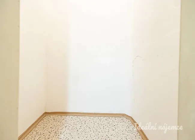 Pronájem bytu 2+kk, Praha - Libeň, Pivovarnická, 49 m2