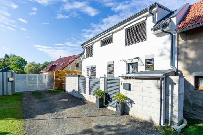 Prodej bytu 3+kk, Rostoklaty - Nová Ves II, 94 m2