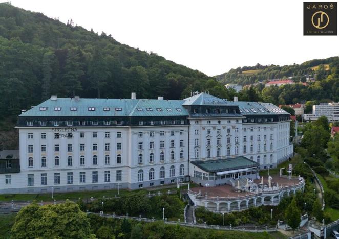 Prodej bytu 2+kk, Jáchymov, náměstí Republiky, 38 m2