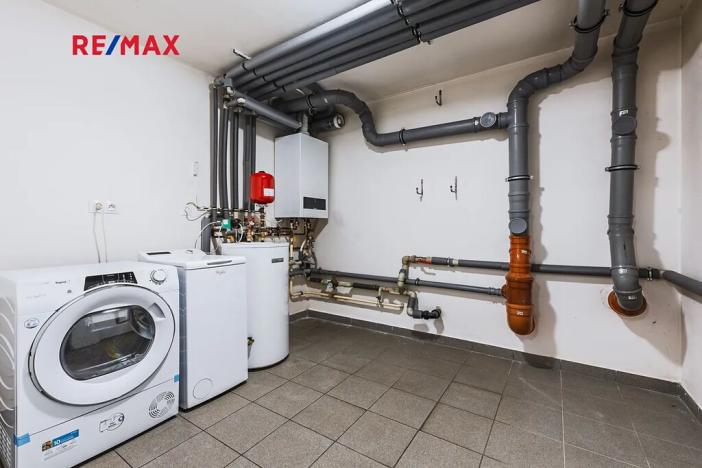 Prodej rodinného domu, Praha - Vinoř, Lipoltická, 202 m2