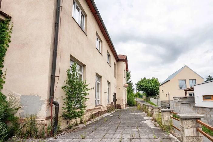 Prodej rodinného domu, Kamenice, Safírová, 800 m2