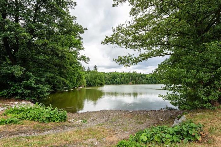 Prodej rodinného domu, Kamenice, Safírová, 800 m2