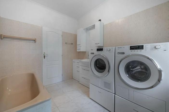 Prodej rodinného domu, Družec, V Zátiší, 289 m2