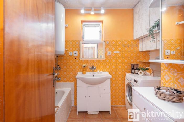 Prodej rodinného domu, Kostelec nad Labem, U Pošty, 143 m2