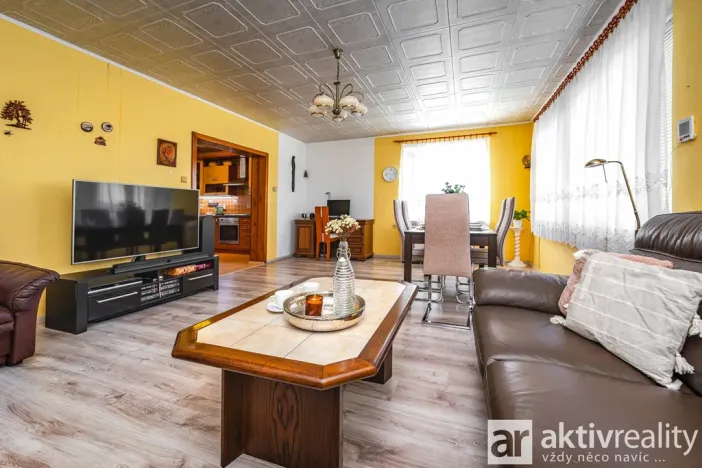 Prodej rodinného domu, Kostelec nad Labem, U Pošty, 143 m2