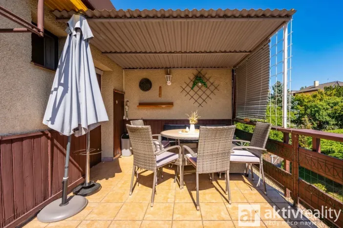 Prodej rodinného domu, Kostelec nad Labem, U Pošty, 143 m2