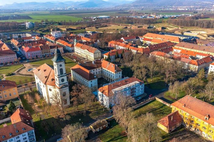 Pronájem bytu 2+kk, Terezín, Fučíkova, 60 m2