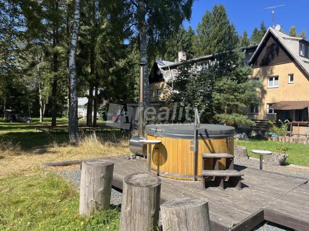 Prodej ubytování, Sněžné - Milovy, 13315 m2