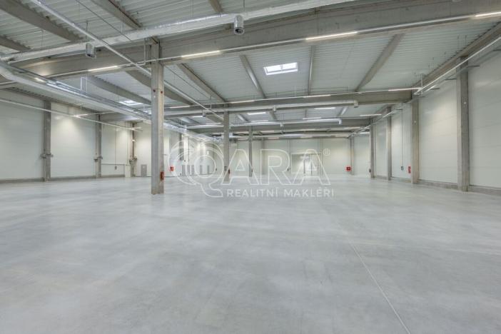 Pronájem skladu, Divišov, 2398 m2