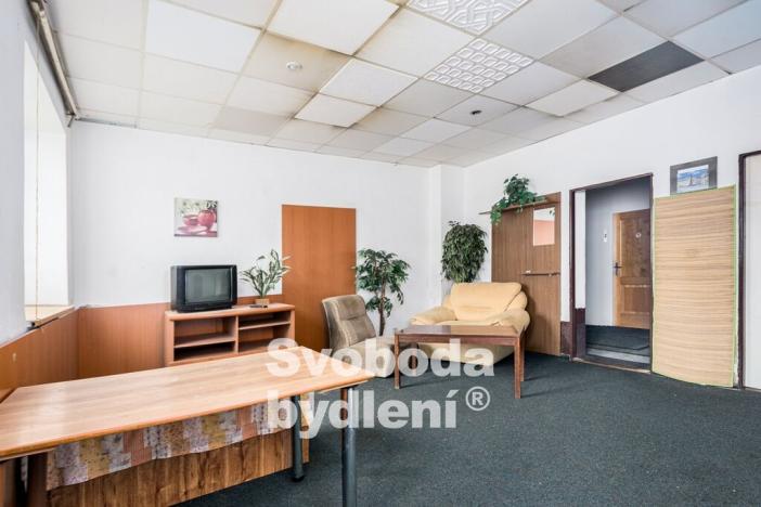 Prodej komerční nemovitosti, Srbice, 879 m2